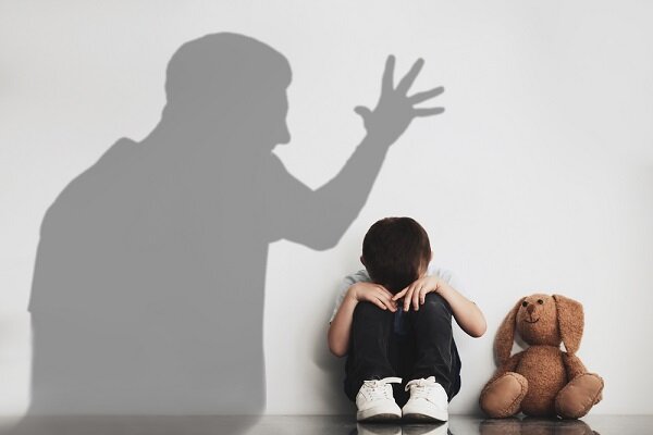 وقتی خانه قفس می‌شود؛ عواقب جدی کنترل‌گری والدین