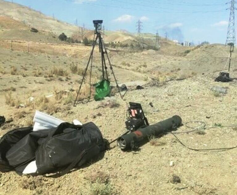 کشف دوش پرتاب و تجهیزات ماهواره‌ای ‌