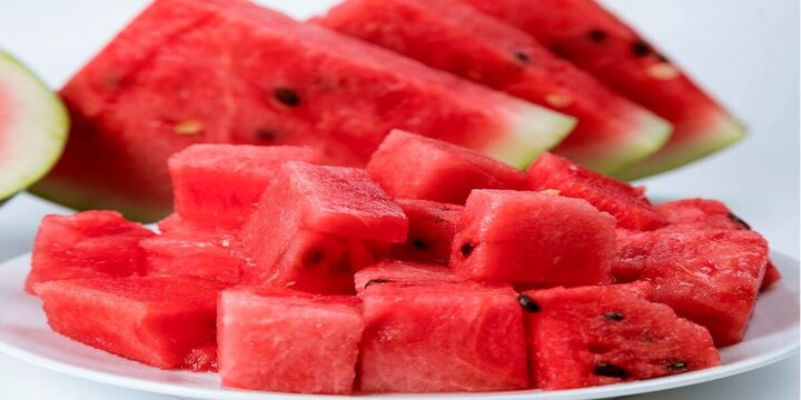 رازهای سلامت در دل میوه‌ای سرخ و خنک