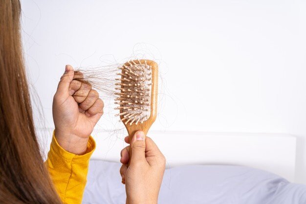 برای تقویت مو چیکار کنیم ؟ ؛ راهکارهای کم‌هزینه طب سنتی برای تقویت مو