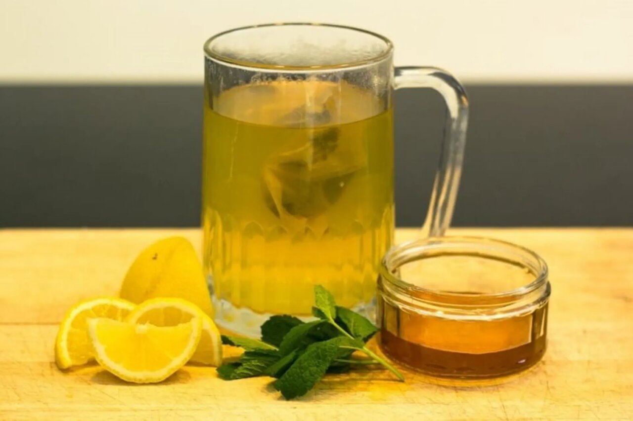 روش تهیه شربت بهار نارنج و گلاب ؛ چه کار کنیم شربت شکرک نزند؟